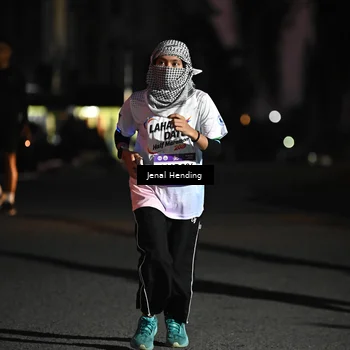 Runner Photo 7674490