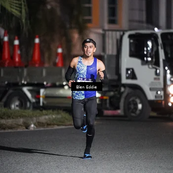 Runner Photo 7674494