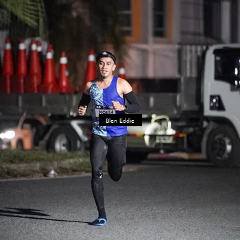 Runner Photo 7674496