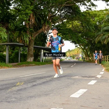Runner Photo 7674519