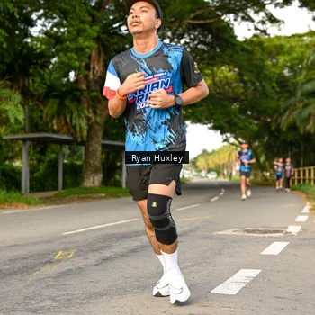 Runner Photo 7674521