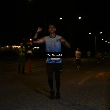 Runner Photo 7674524
