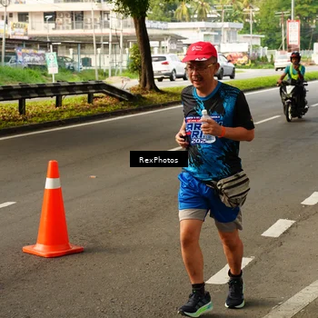 Runner Photo 7674539
