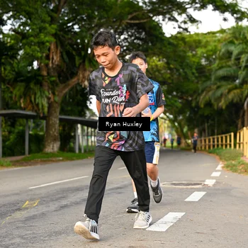 Runner Photo 7674549