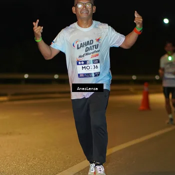 Runner Photo 7674562