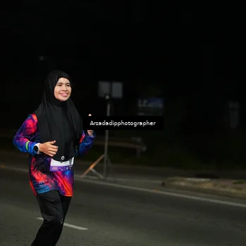 Runner Photo 7674565