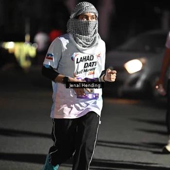 Runner Photo 7674566