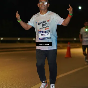 Runner Photo 7674572