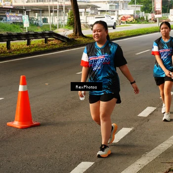 Runner Photo 7674576