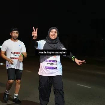 Runner Photo 7674582