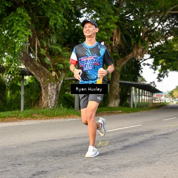 Runner Photo 7674586