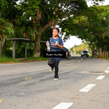 Runner Photo 7674591