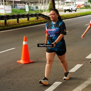 Runner Photo 7674593