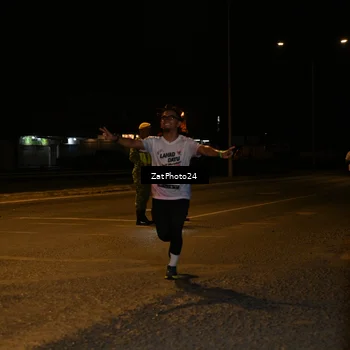 Runner Photo 7674605