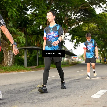 Runner Photo 7674617