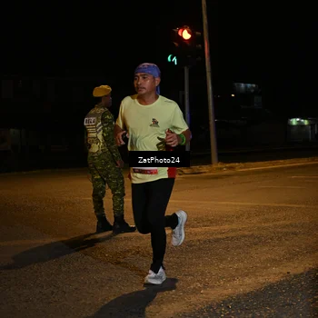 Runner Photo 7674624