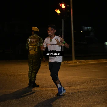 Runner Photo 7674630