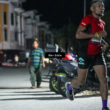 Runner Photo 7674635