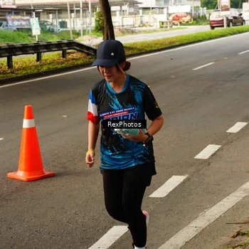 Runner Photo 7674646