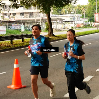 Runner Photo 7674649