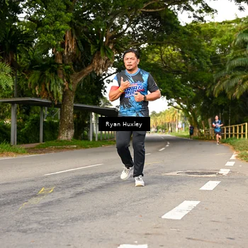 Runner Photo 7674663