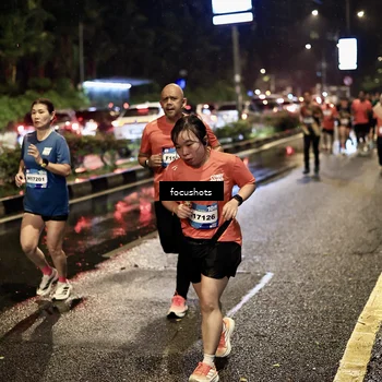 Runner Photo 7674678