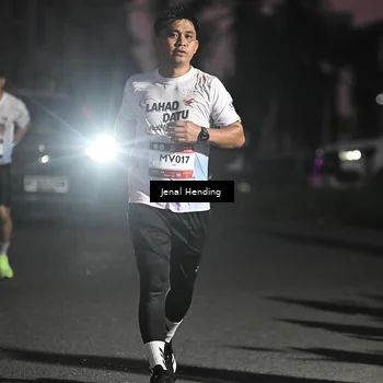 Runner Photo 7674679