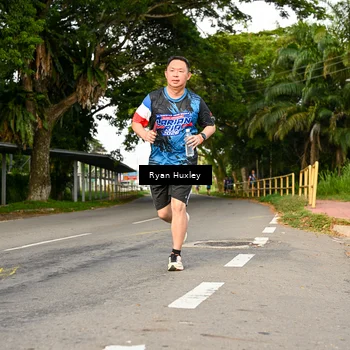 Runner Photo 7674688