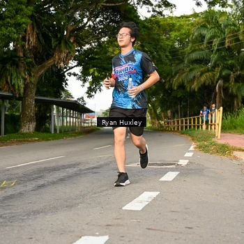 Runner Photo 7674694