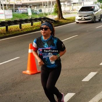 Runner Photo 7674708