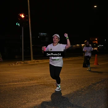 Runner Photo 7674709