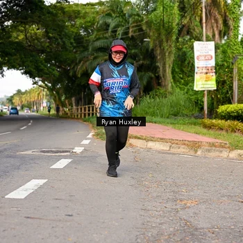 Runner Photo 7674712