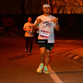 Runner Photo 7674717