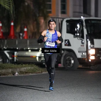 Runner Photo 7674718