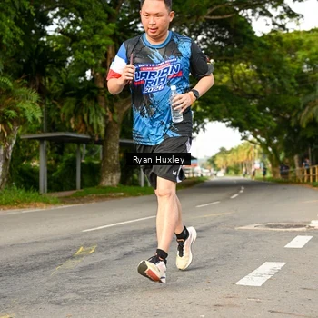 Runner Photo 7674721