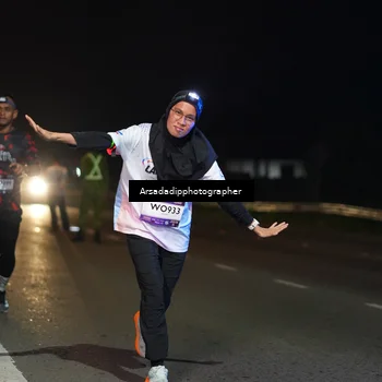 Runner Photo 7674726