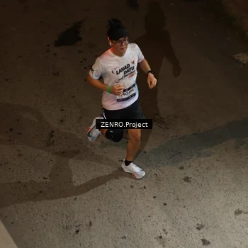 Runner Photo 7674729