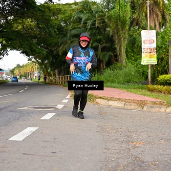 Runner Photo 7674730