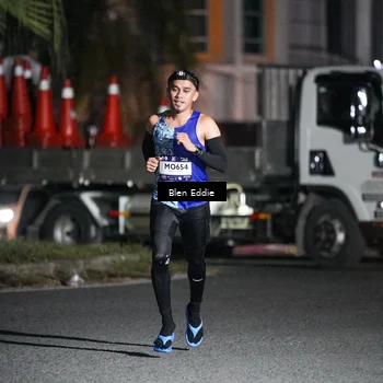 Runner Photo 7674731