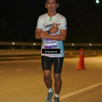 Runner Photo 7674745
