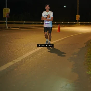 Runner Photo 7674750