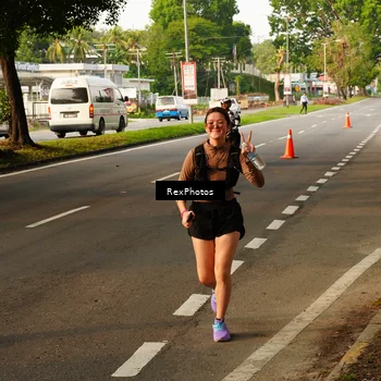 Runner Photo 7674753