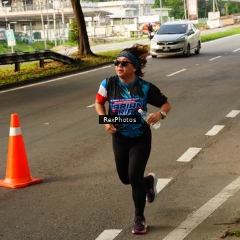 Runner Photo 7674758