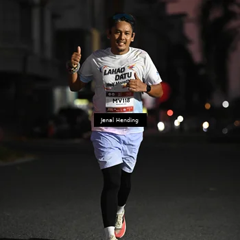 Runner Photo 7674766