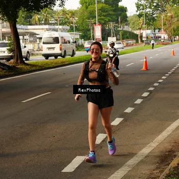 Runner Photo 7674770