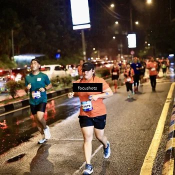 Runner Photo 7674781