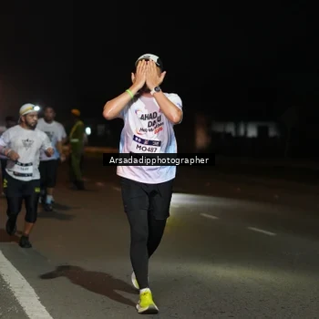 Runner Photo 7674782