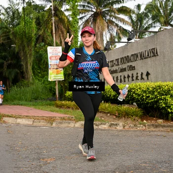 Runner Photo 7674791