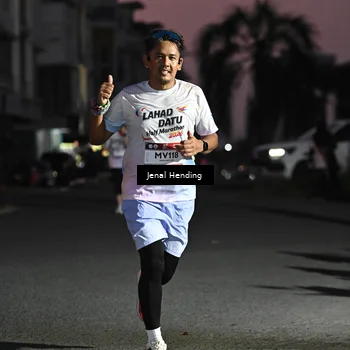 Runner Photo 7674820
