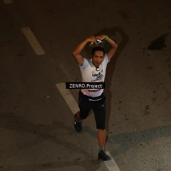 Runner Photo 7674822